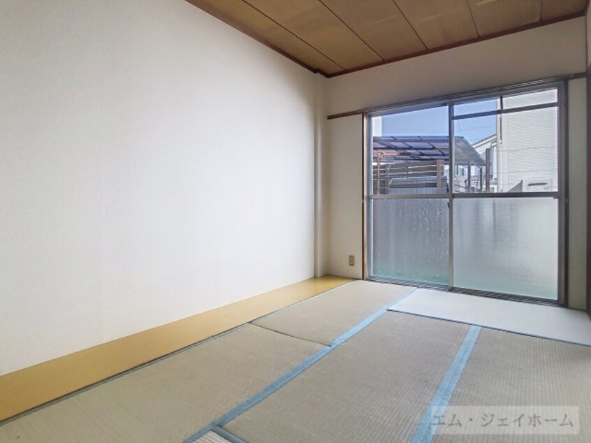  湖琴マンション