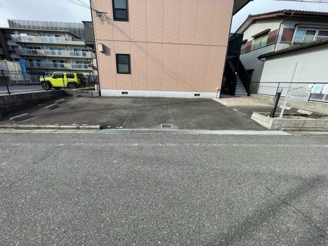  ファミールコート