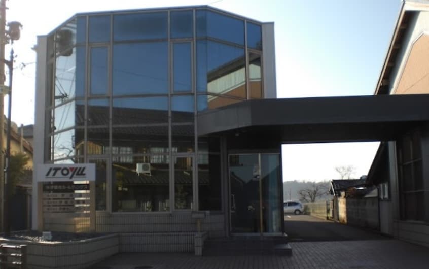 コンビニまで100m※株式会社伊藤佑 千秀Ⅷ