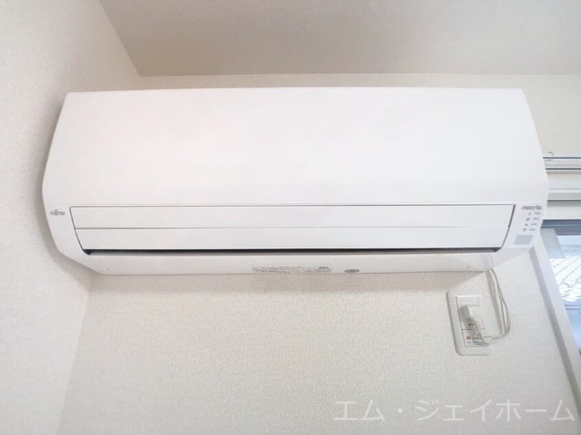  Farouche（ファルーシュ）