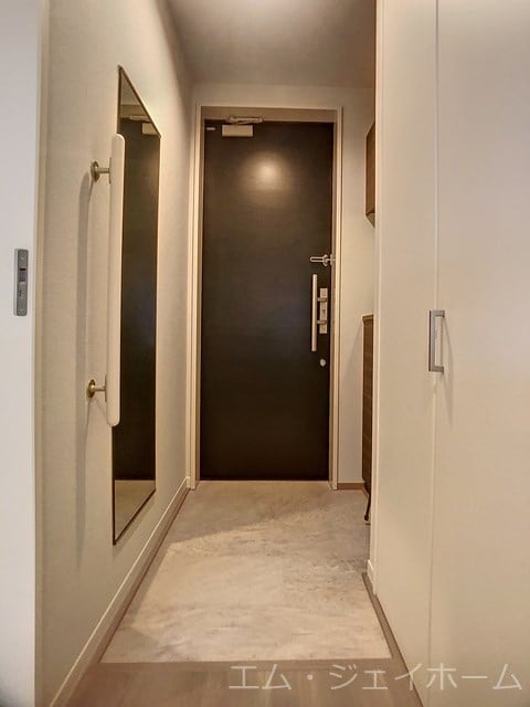  ノルウェジアンウッド室町