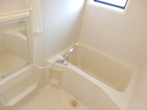  コートパル守山