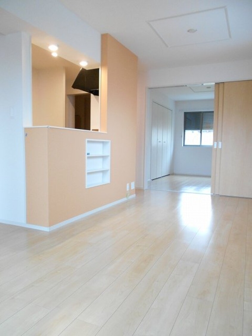  エーリ・フノマージュ