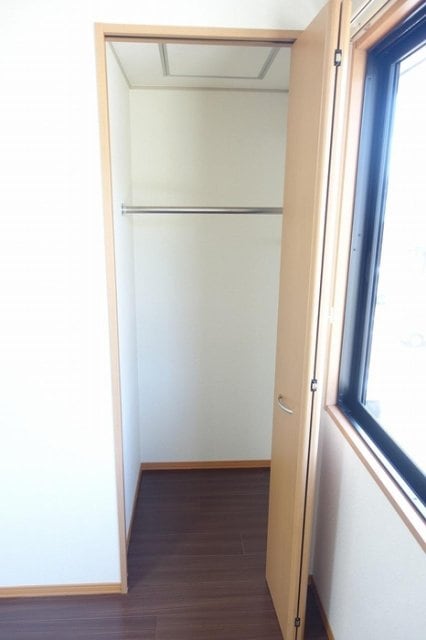  シャインヒル　A