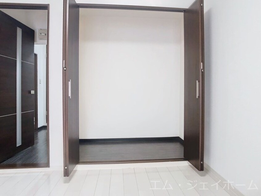  クレセール里内