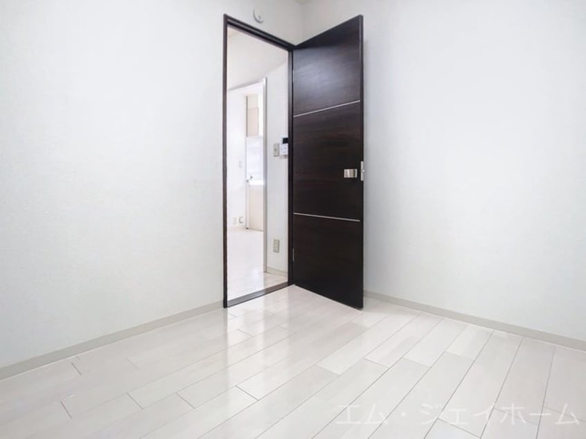  クレセール里内