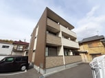 Ｆｅｌｉｃｅ　Ｃｏｕｒｔ