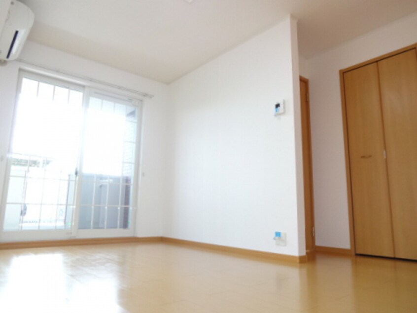  ボンヌ　ジュルネ