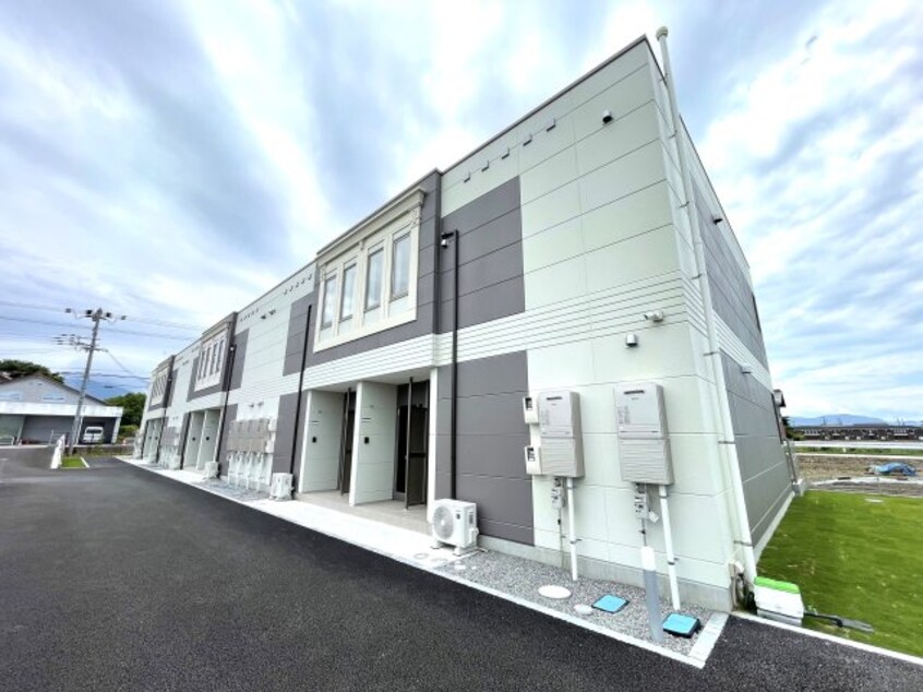  CHARME　(シャルム)