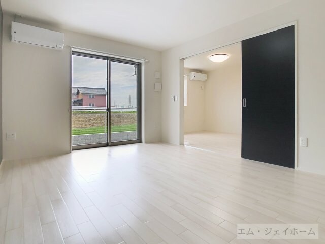  CHARME　(シャルム)