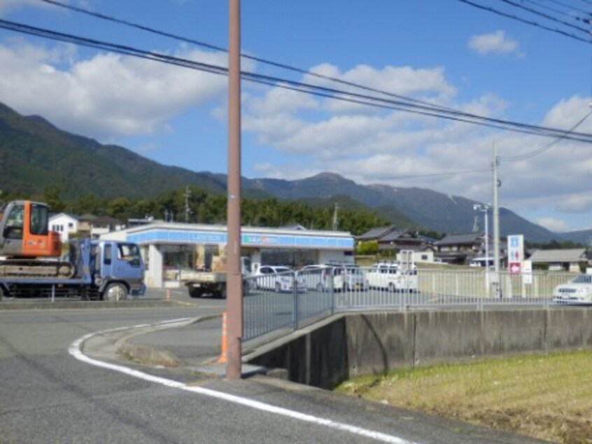 コンビニまで900m※ローソン　志賀荒川店 カネボウ琵琶湖アーバンプラザ