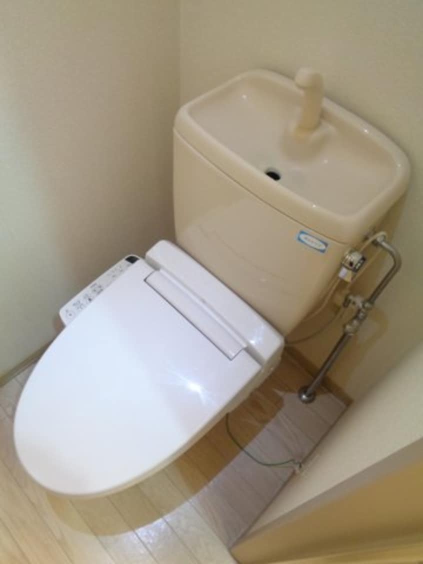  エストヴィラージュⅡ