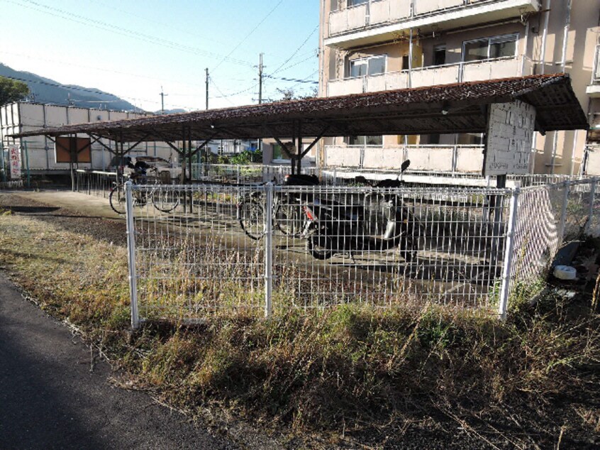  ヴィラナリー石山寺Ⅰ