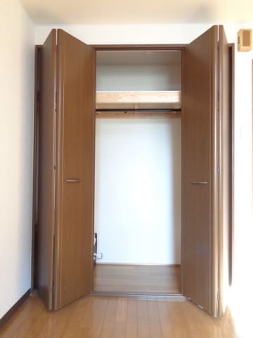  シャトル壱番館