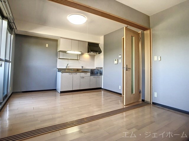  レジデンス・ジャパン３