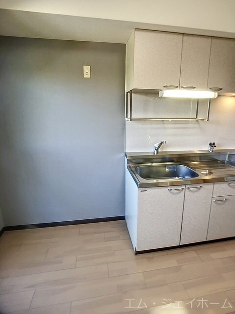  レジデンス・ジャパン３