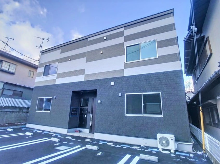  イオ・リアン坂本