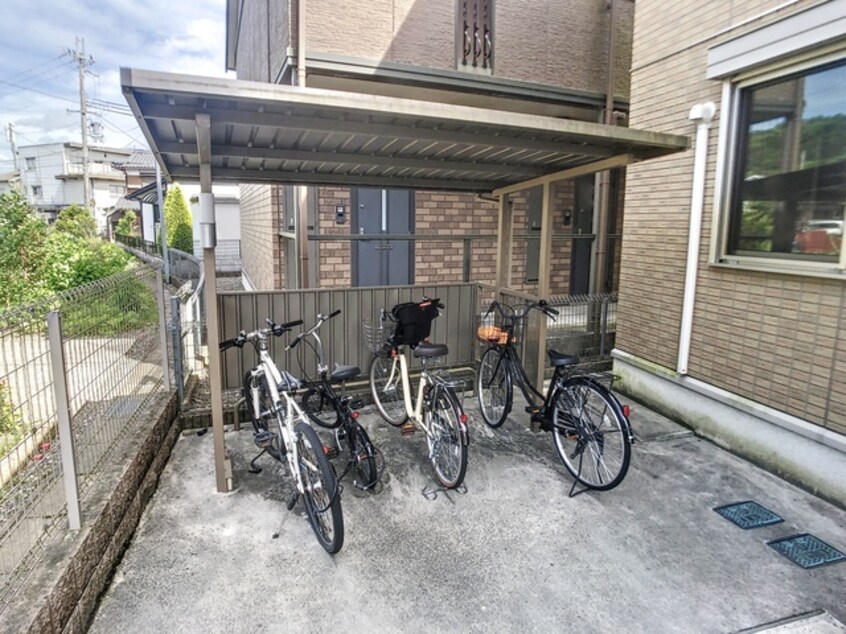  ブルームコート