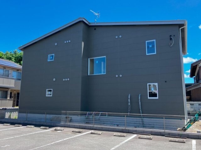 建設中 ユイストコート