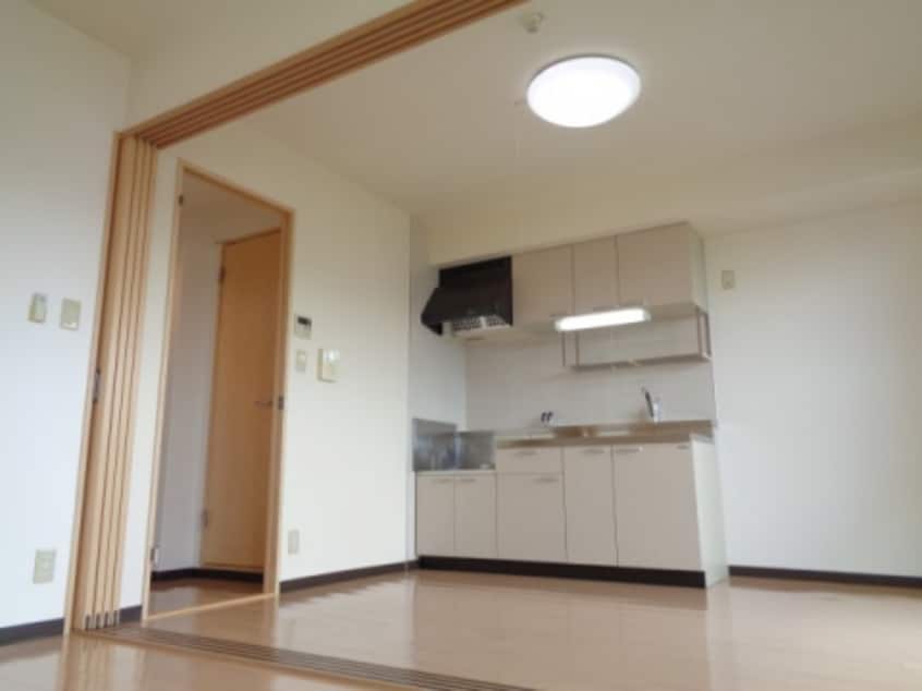  レジデンス・ジャパン３