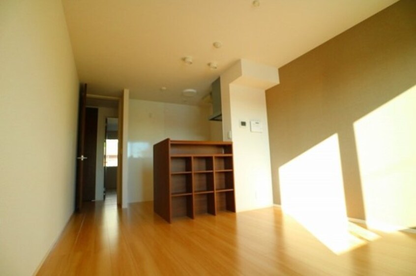  ヴィラ　シャルマン