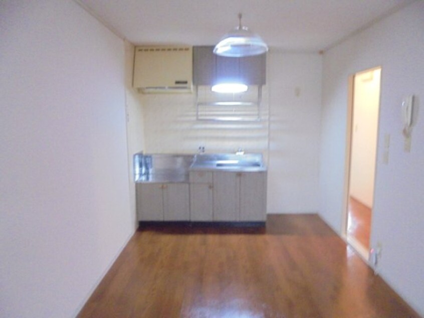  アイビハイツ　C棟