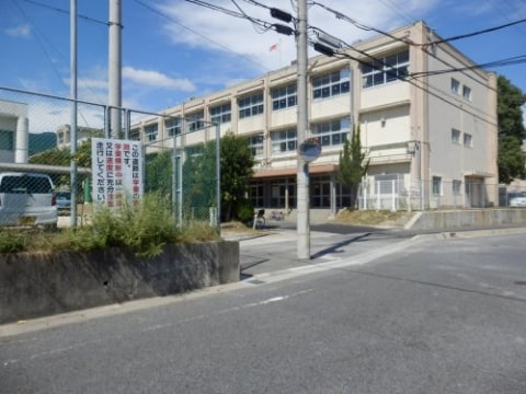 中学校/中等教育学校まで4100m※大津市立日吉中学校 リバーサイド湖都が丘