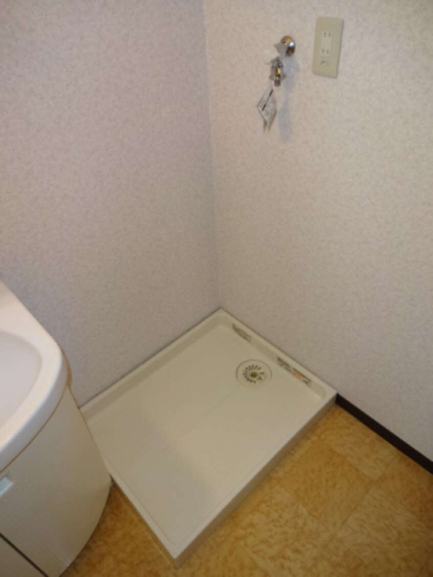  エスエスコーポ愛知川