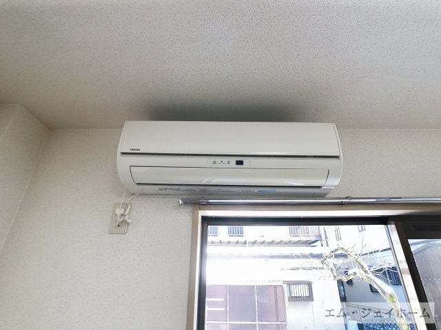  レジデンス宝積