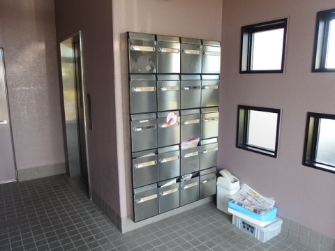  ファミール北川