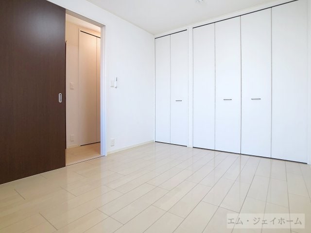  ファミーユ旭ヶ丘Ⅱ