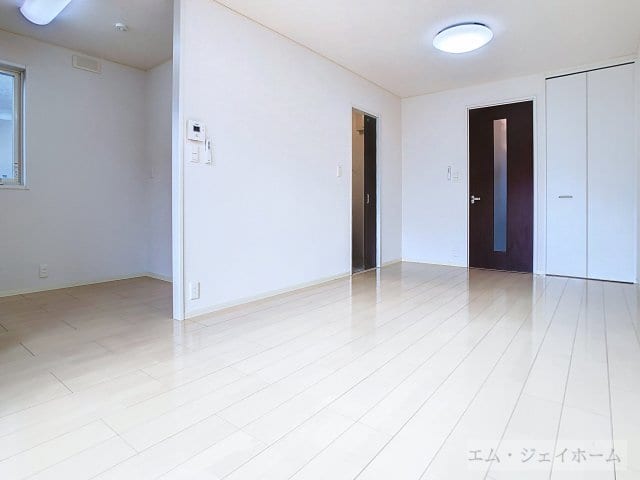  ファミーユ旭ヶ丘Ⅱ