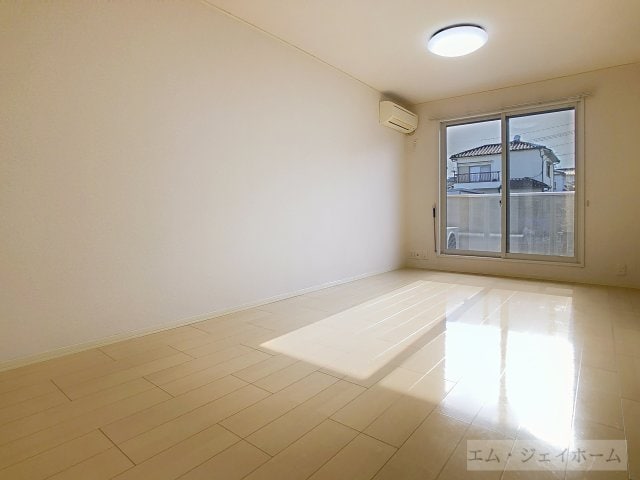  ファミーユ旭ヶ丘Ⅱ