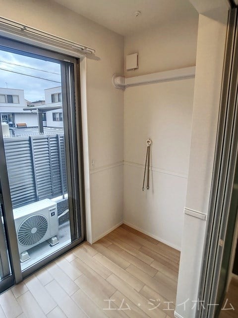  ルトゥール野村