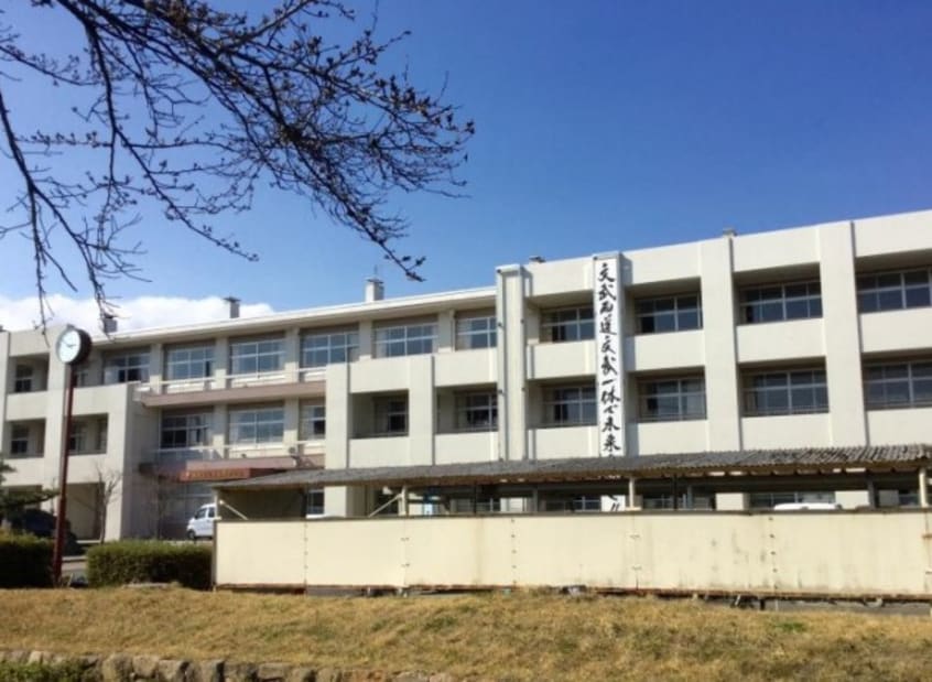 高等学校/高等専門学校まで1100m※滋賀県立高島高等学校 グランラシーヌⅡ