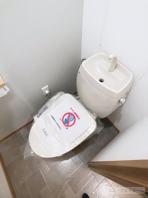  メゾンびわこ大橋