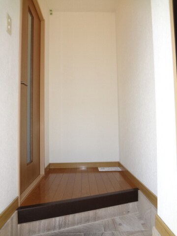  サンパレス白鳥