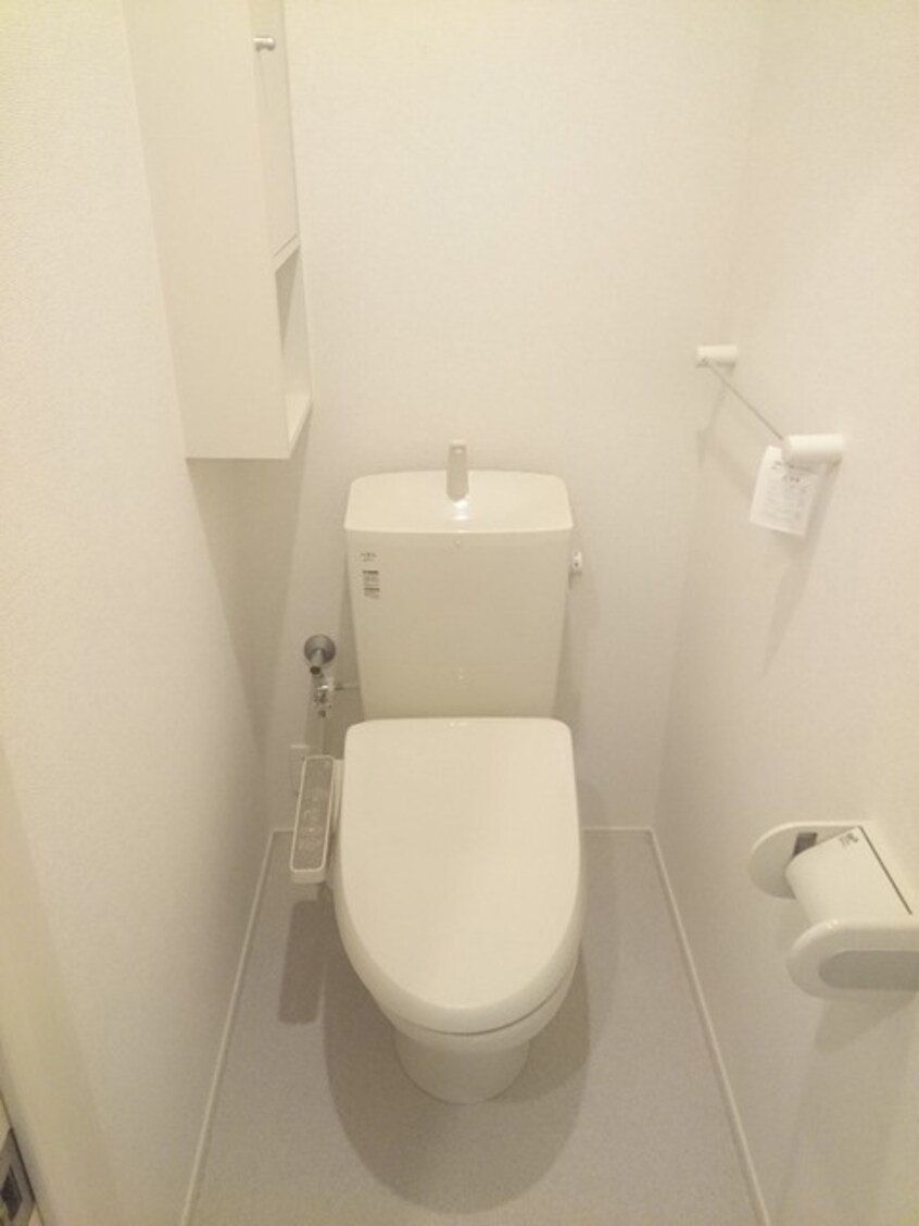  ベストウォール篠原