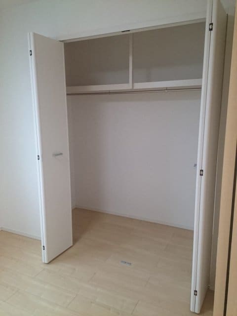  ベストウォール篠原