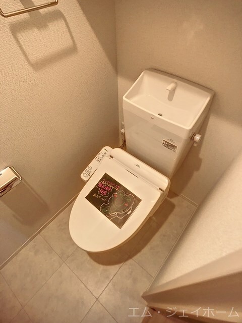  アースフィールド彦根