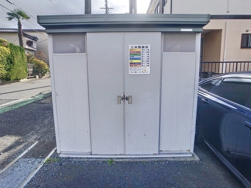  ヴィラアンドゥミル