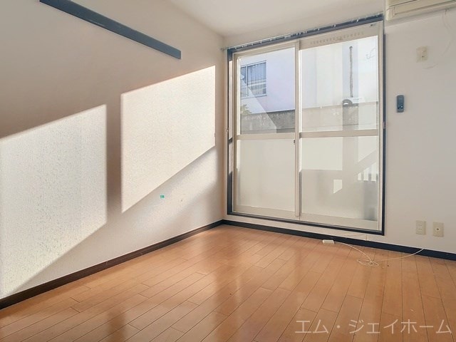  サラナフラット