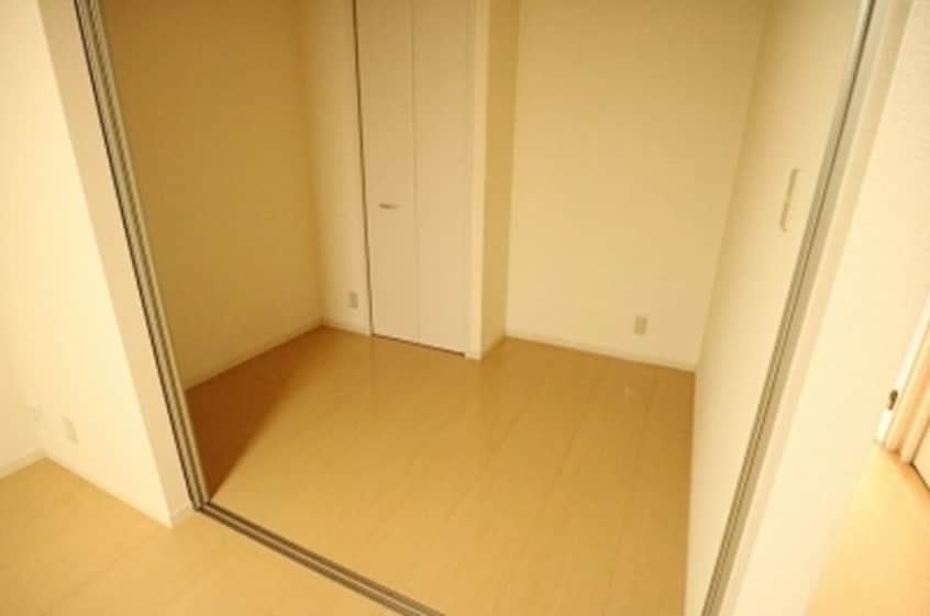  ファミール御池