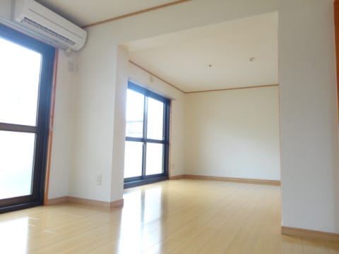  小泉ファインハイツ