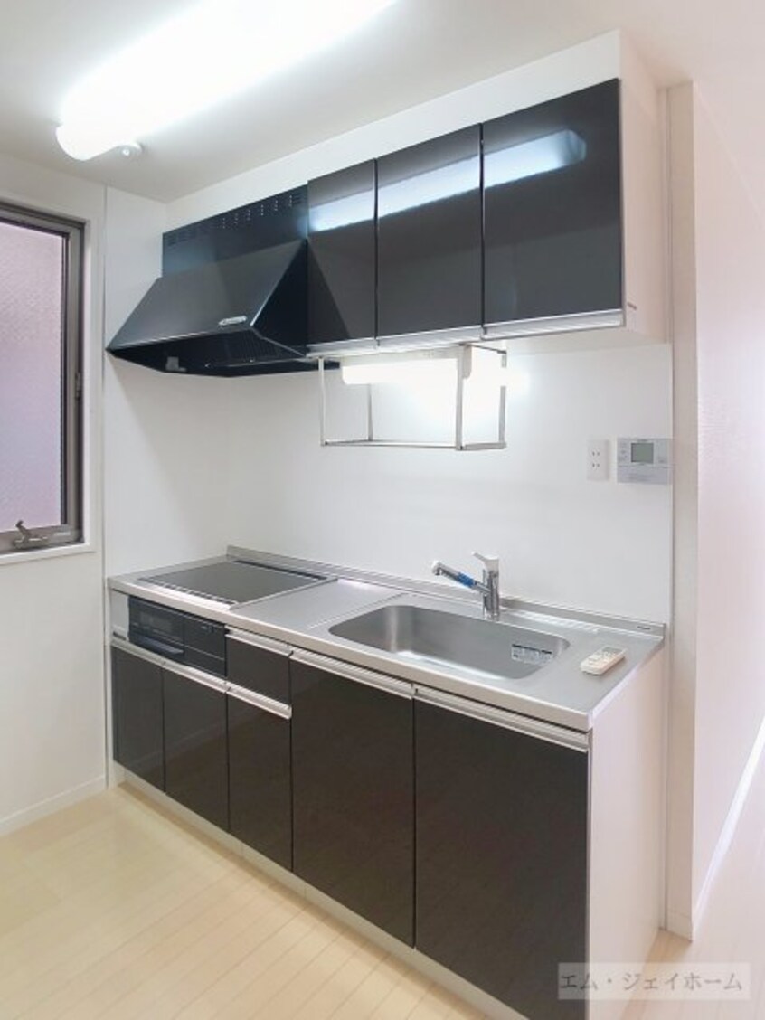  グラン　ジュテ　Ｓ