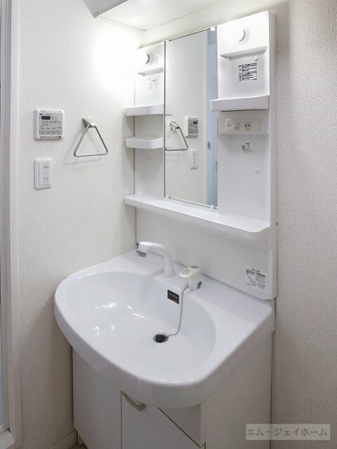  グラン　ジュテ　Ｓ