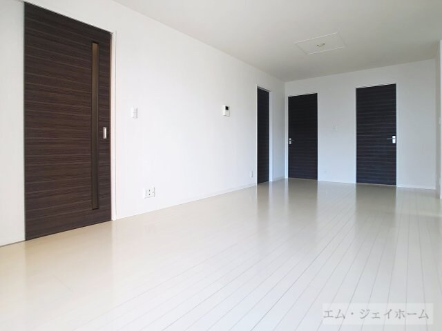  グラン　ジュテ　Ｓ