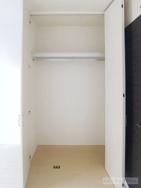  グラン　ジュテ　Ｓ