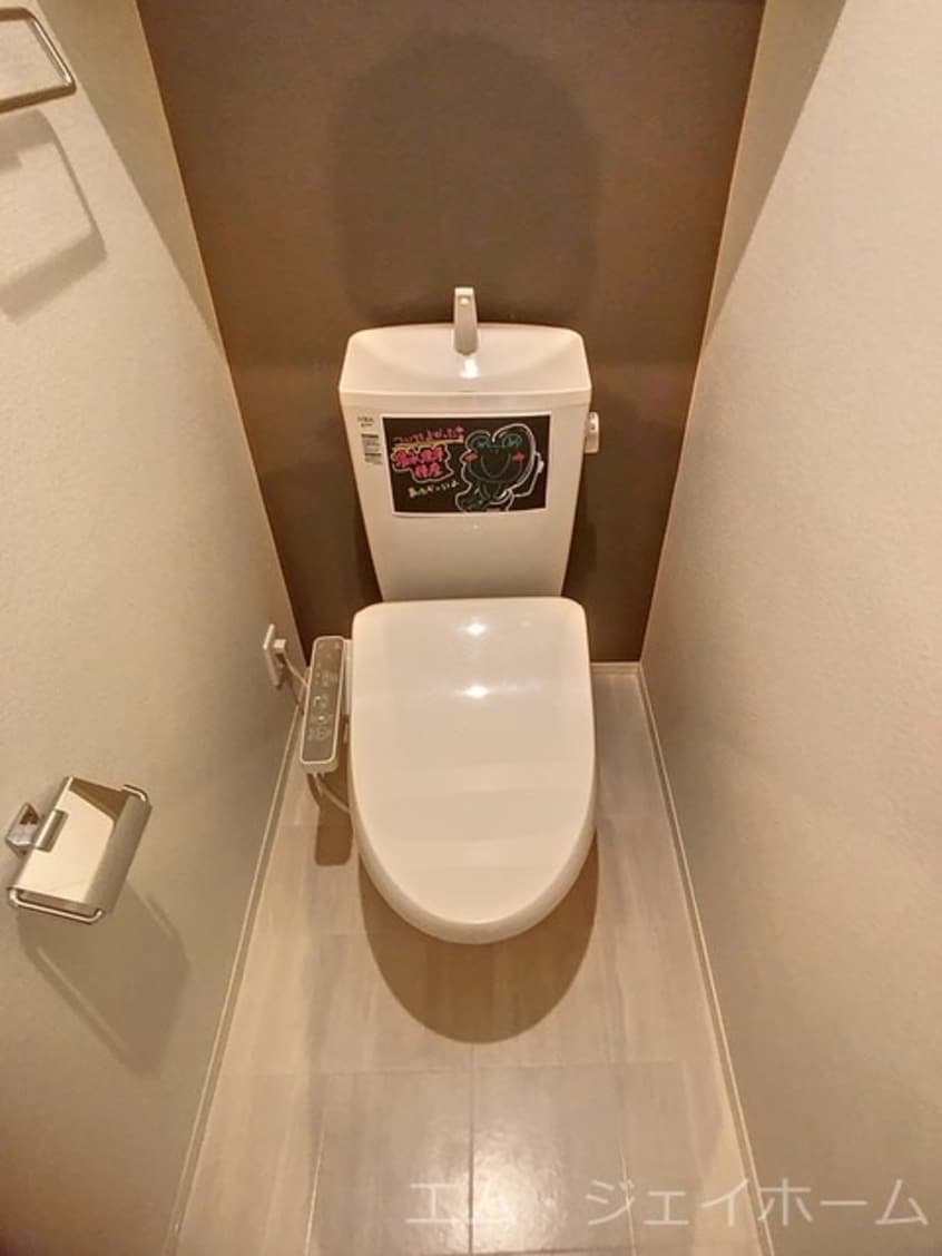  シャーロット水口　A