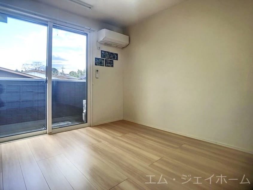 シャーロット水口　A